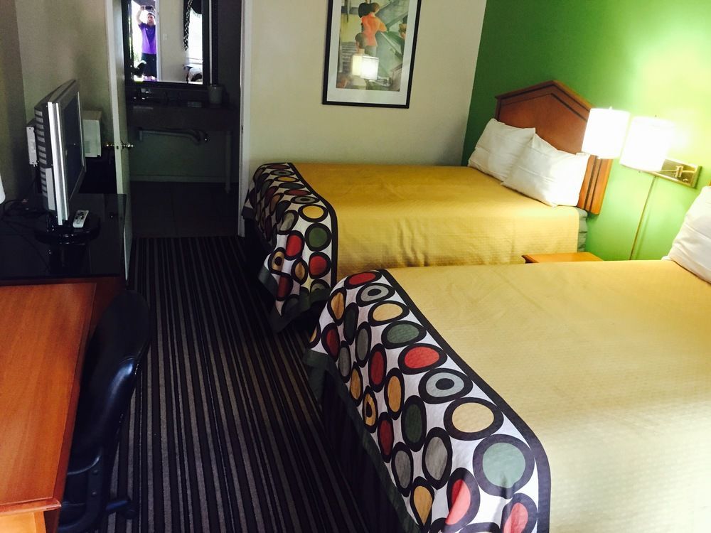 Winton Inn & Suites Barnwell Exteriör bild
